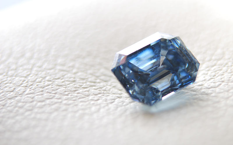 Diamantbestattung Bestattung Ried Bild Diamant